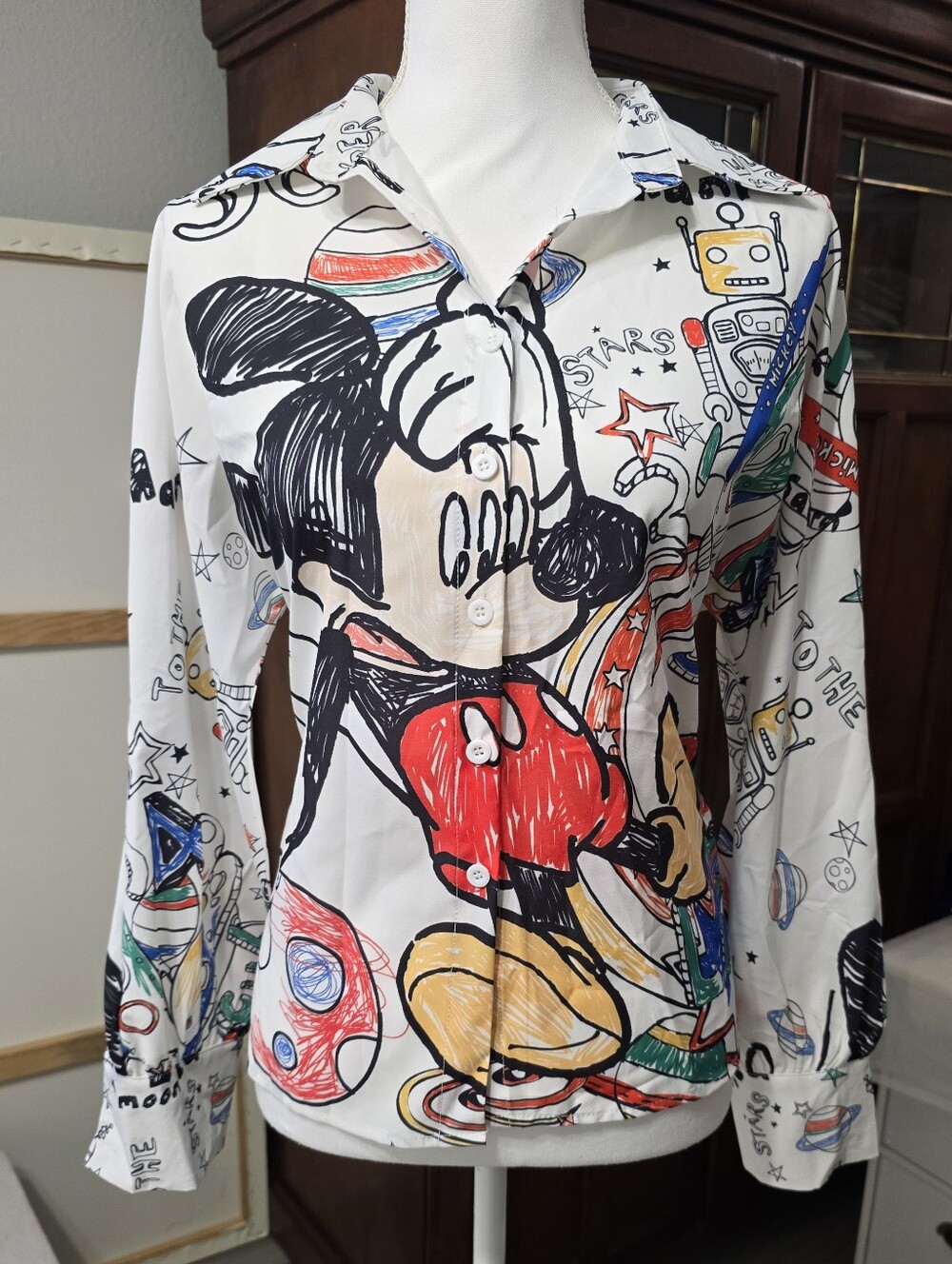 Zcrave Mickey Mouse Button-Up Shirt with Black Line Art & Bright Accents